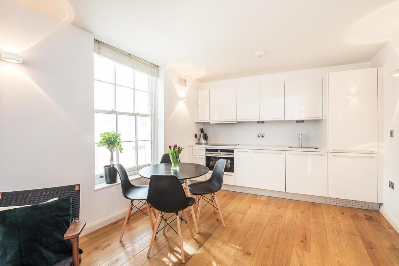Fantastic 1 Bedroom Flat Leicester Square West End Londra Esterno foto