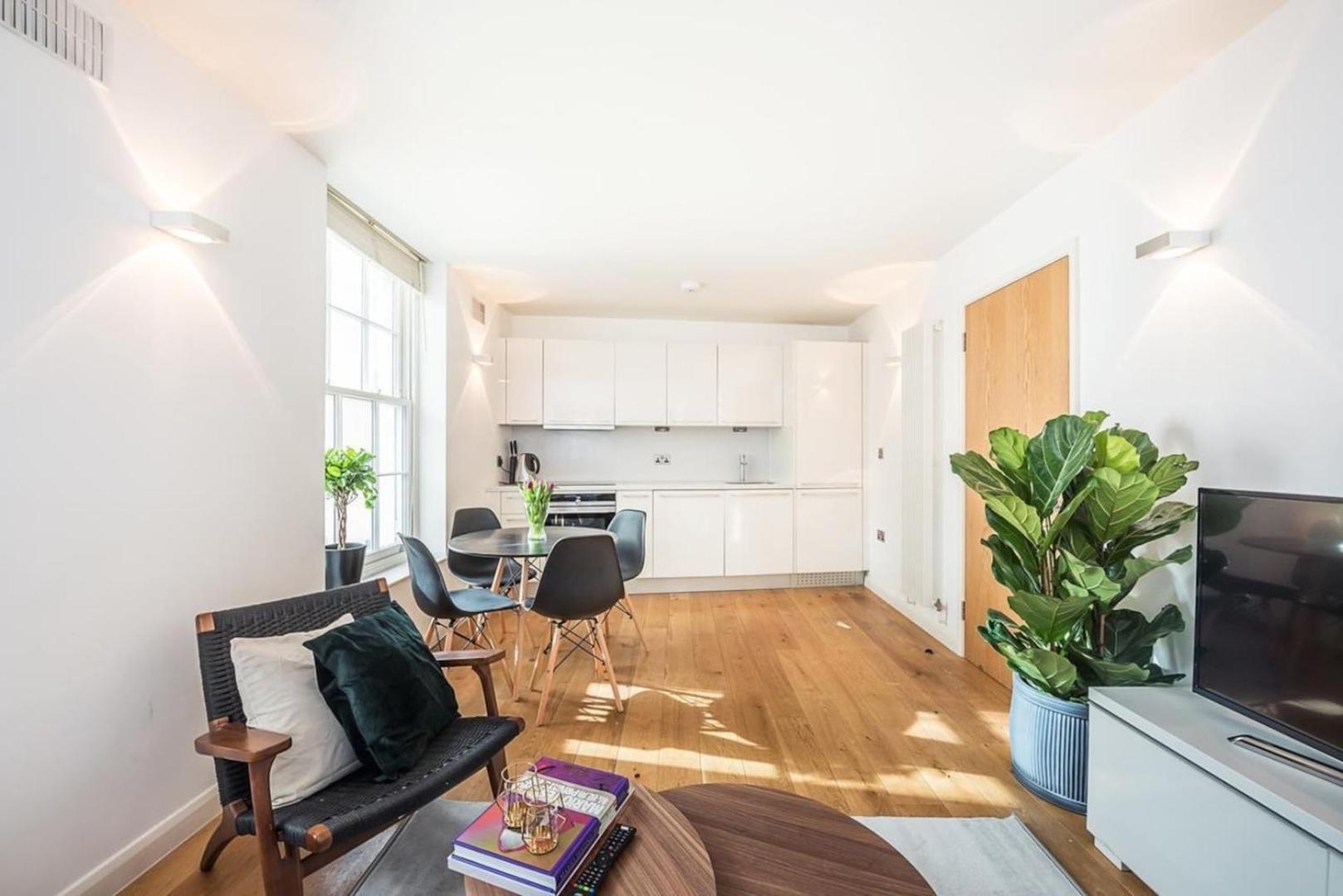 Fantastic 1 Bedroom Flat Leicester Square West End Londra Esterno foto